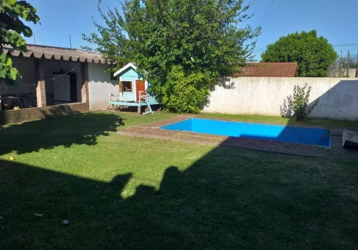 CASA DE 4 AMBIENTES EN VENTA EN VILLA TESEI
