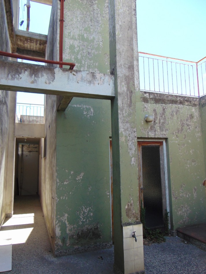 VENTA de departamento de 3 ambientes en San Justo
