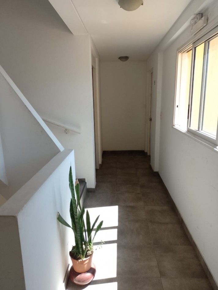 DEPARTAMENTO 2 AMBIENTES EN MORON