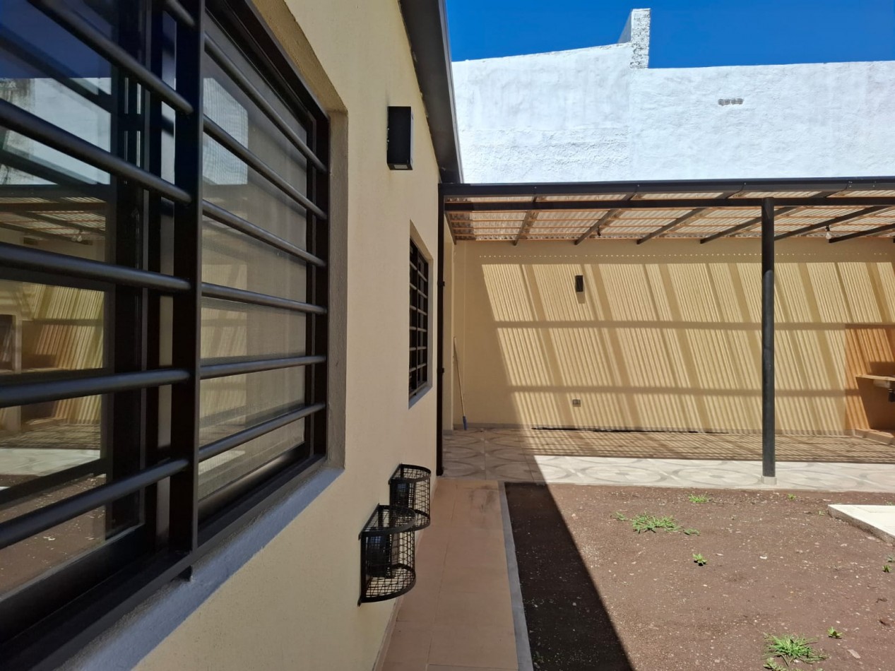 VENTA DE CASA DE 4 AMBIENTES a ESTRENAR EN MORON