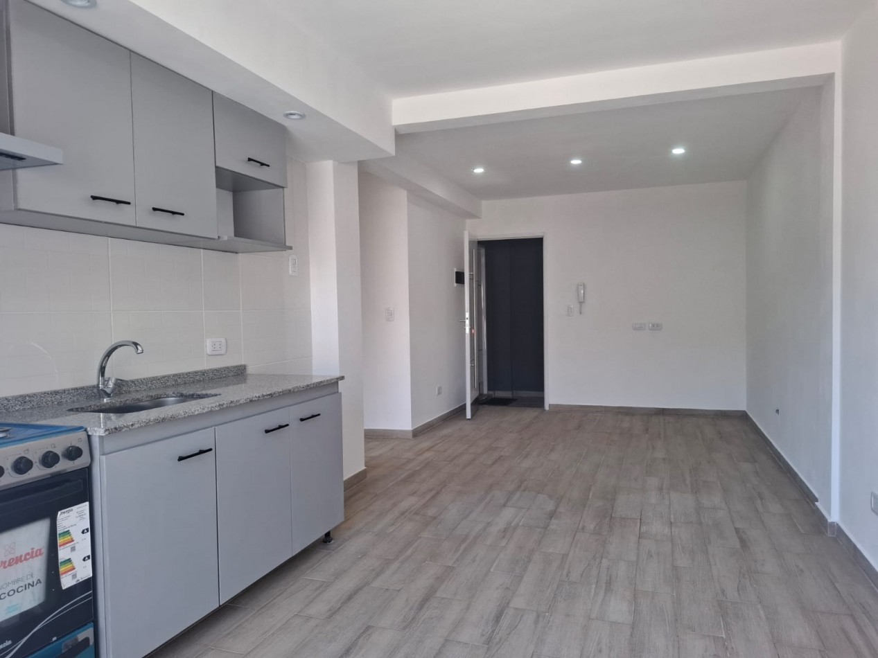 VENTA DE DEPARTAMENTO DE 2 AMBIENTES EN SAN JUSTO