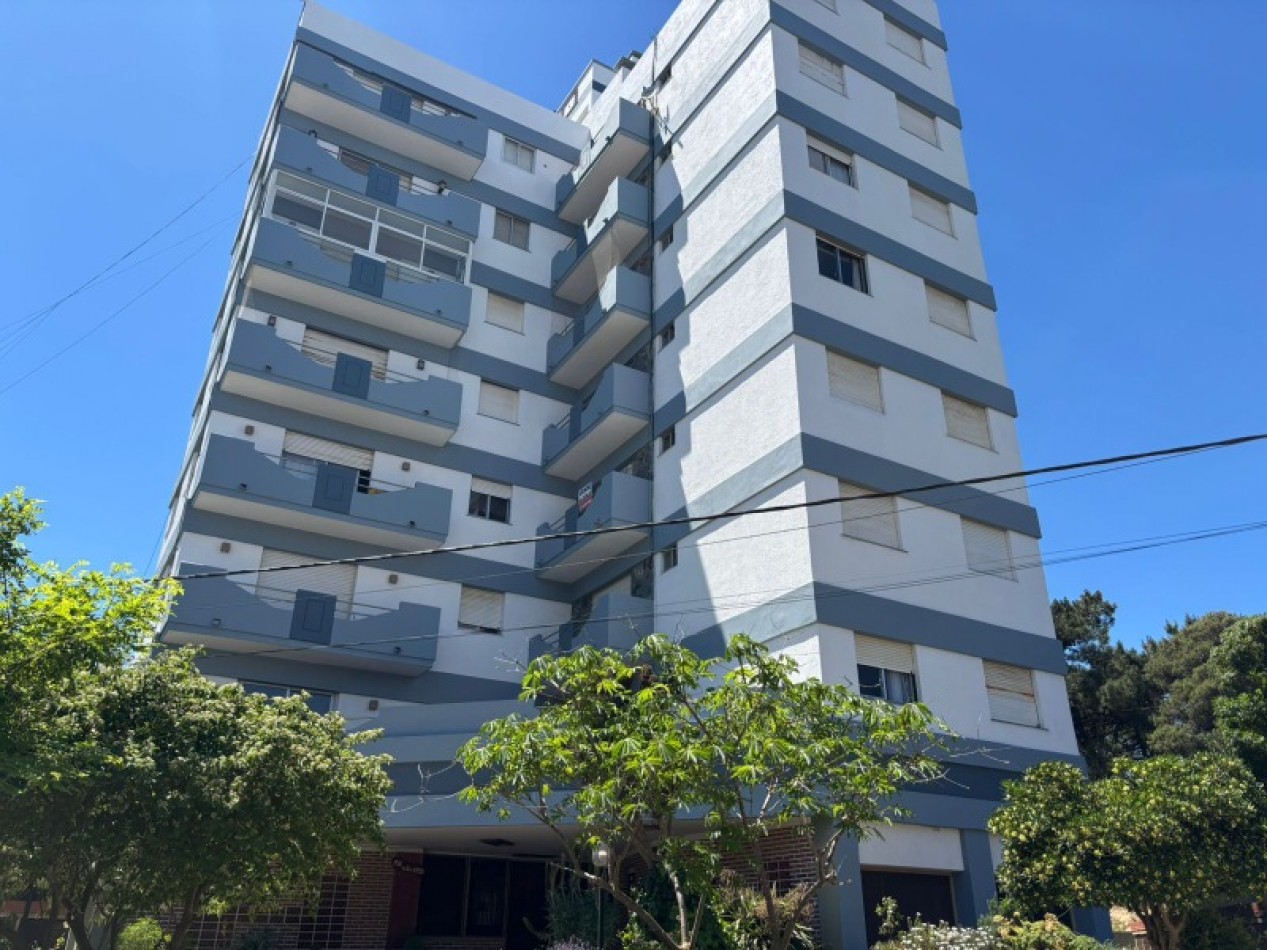 VENTA de departamento de 2 ambientes en Villa Gesell 