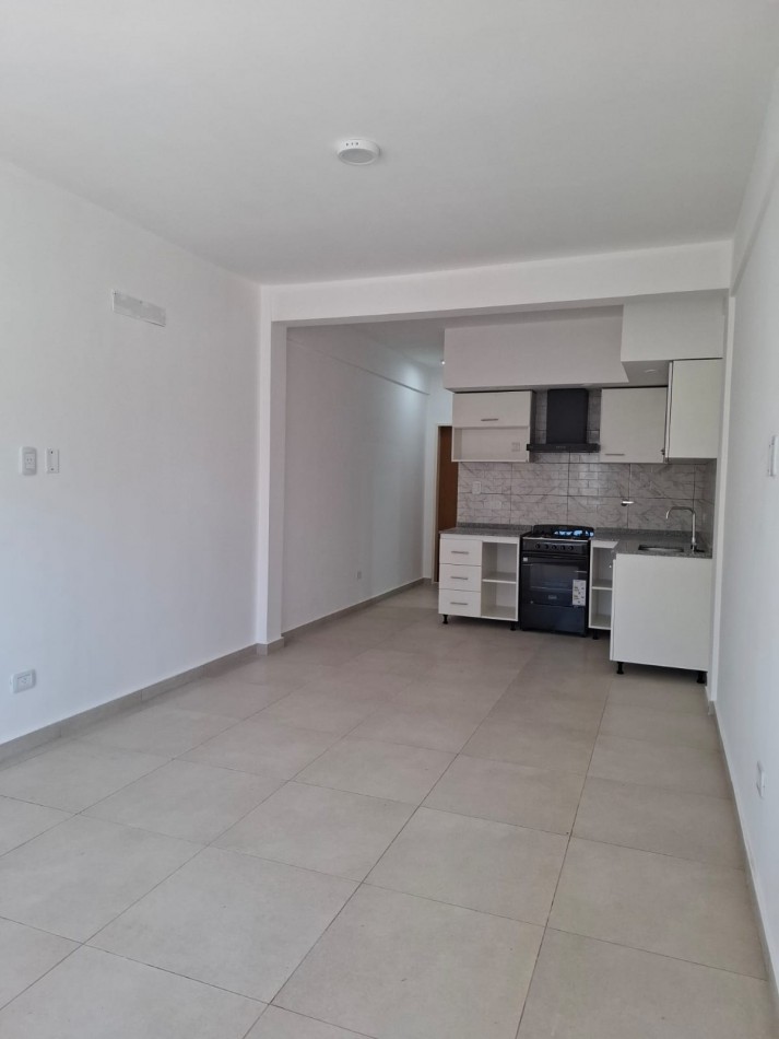 ALQUILER DE DEPARTAMENTO DE 2 AMBIENTES EN SAN JUSTO