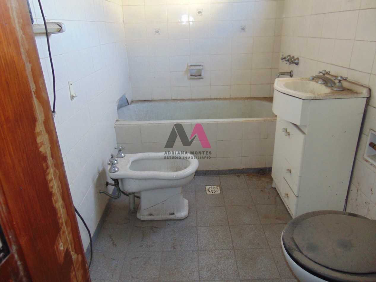 VENTA  PH 3 AMBIENTES EN CASTELAR