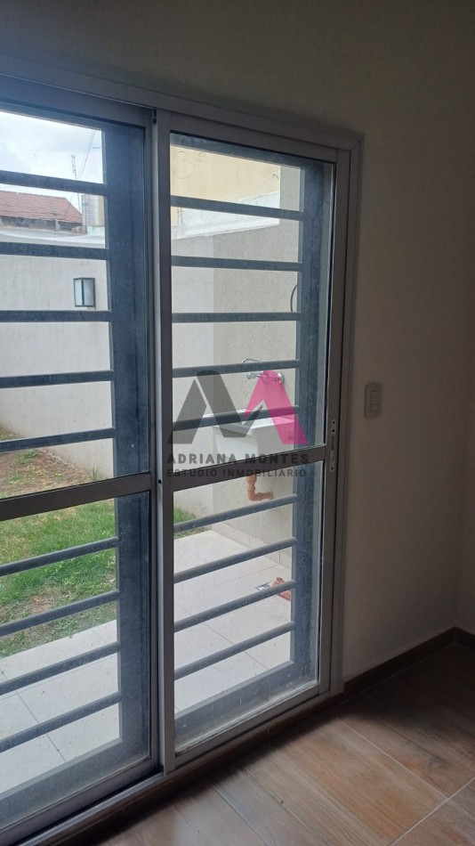 VENTA Departamento  2 ambientes  planta baja en SAN JUSTO