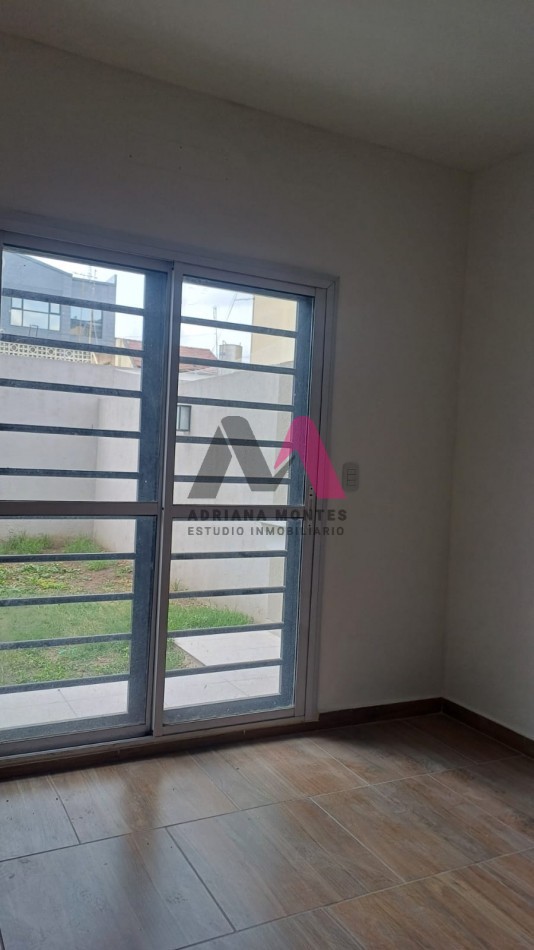 VENTA Departamento  2 ambientes  planta baja en SAN JUSTO