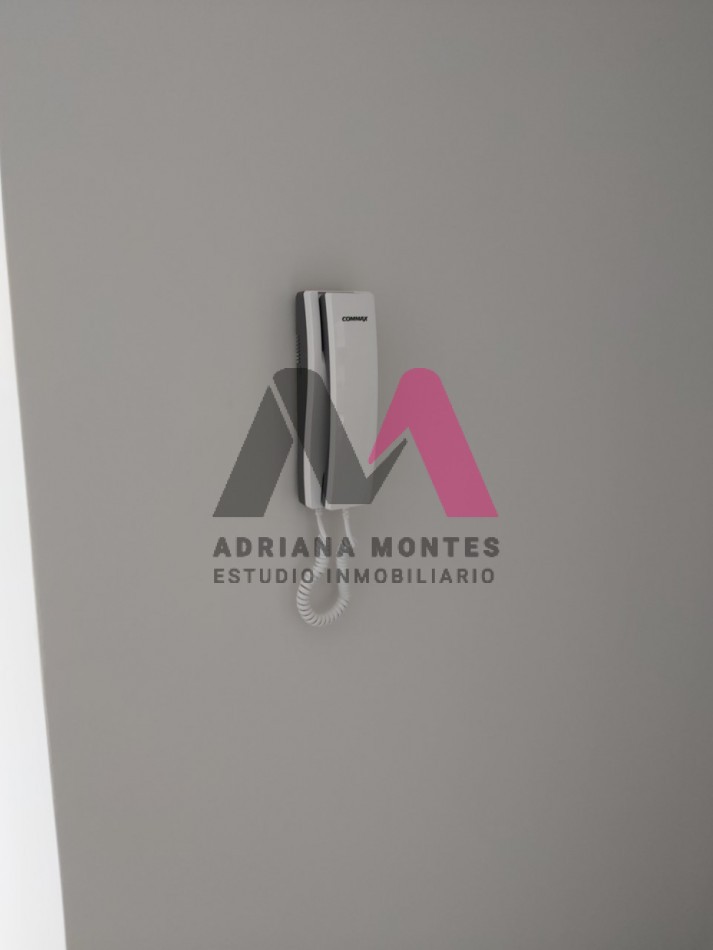 VENTA de departamento monoambiente en san justo