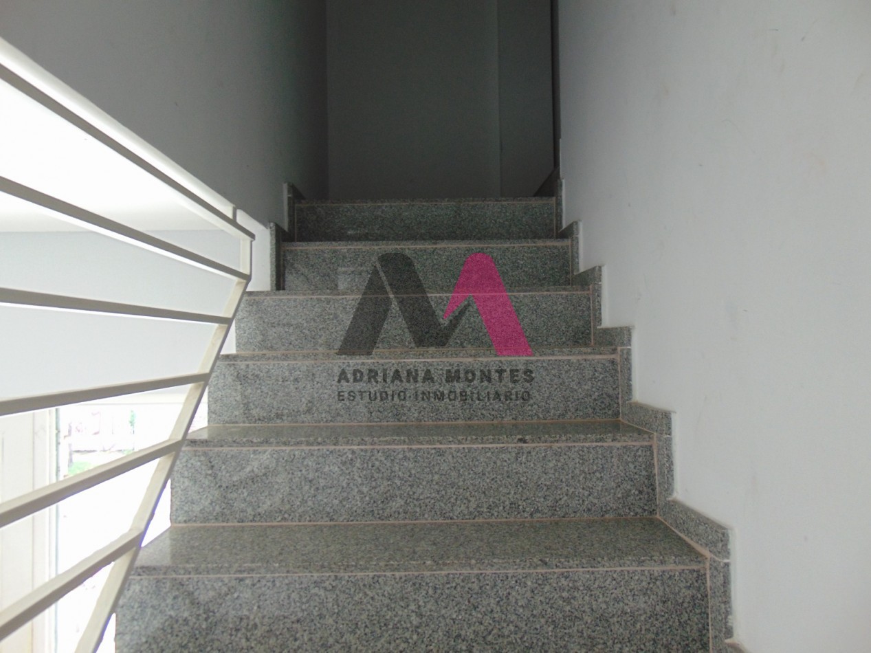VENTA de departamento monoambiente en san justo