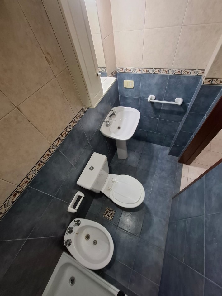 ALQUILER DE DEPARTAMENTO DE 2 AMBIENTES EN RAMOS MEJIA