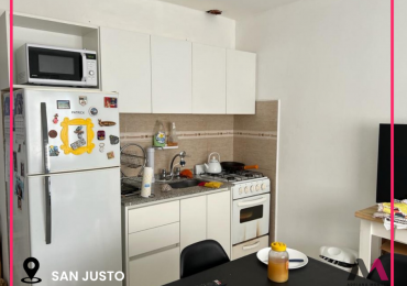 VENTA de departamento de dos ambientes en San justo